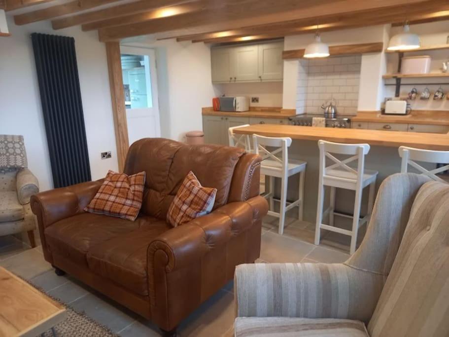 Cosy 2 Bed Cottage Between Snowdonia And The Sea Llandegai Dış mekan fotoğraf